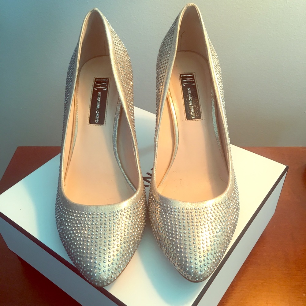 I.N.C. International Concepts Silver Sparkle Heel